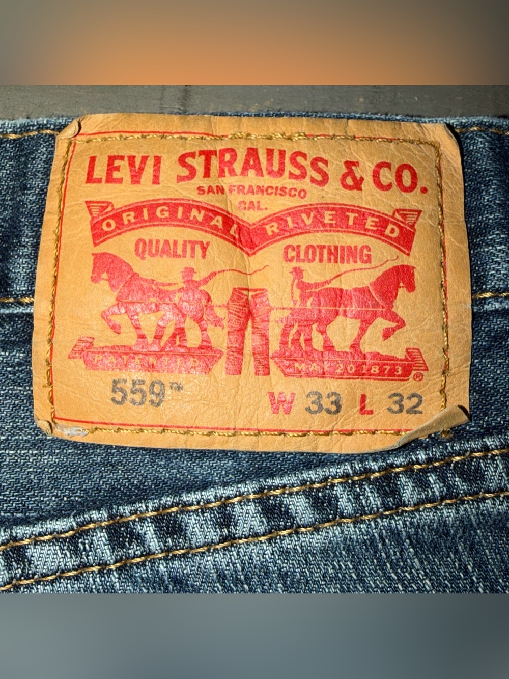 Classic Men's size 33 Levi jeans Blue Denim Jeans - Picture 5 of 8